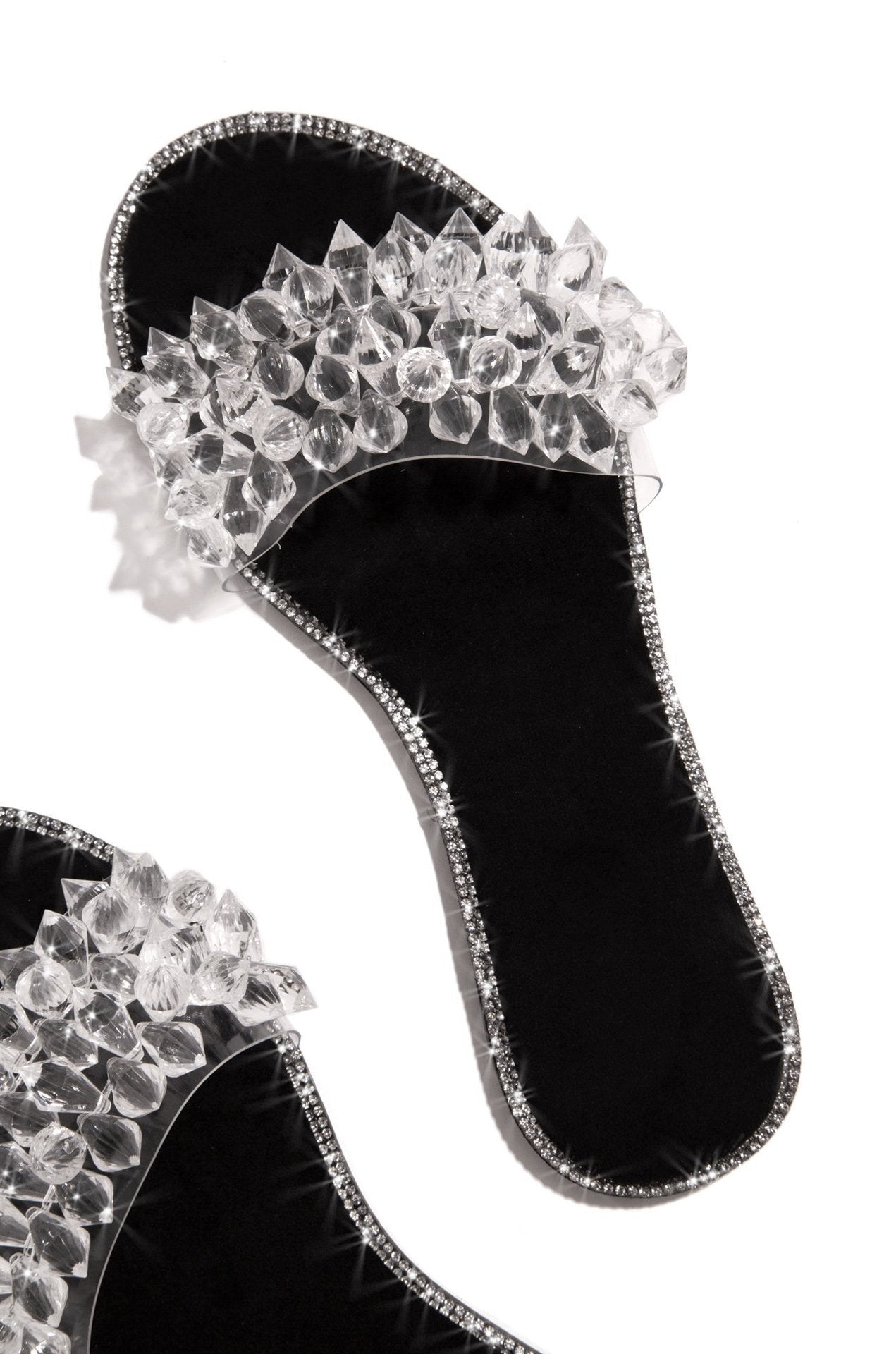 Black / 37