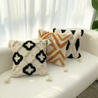 Bohemian Line Tufted Pillow Cover