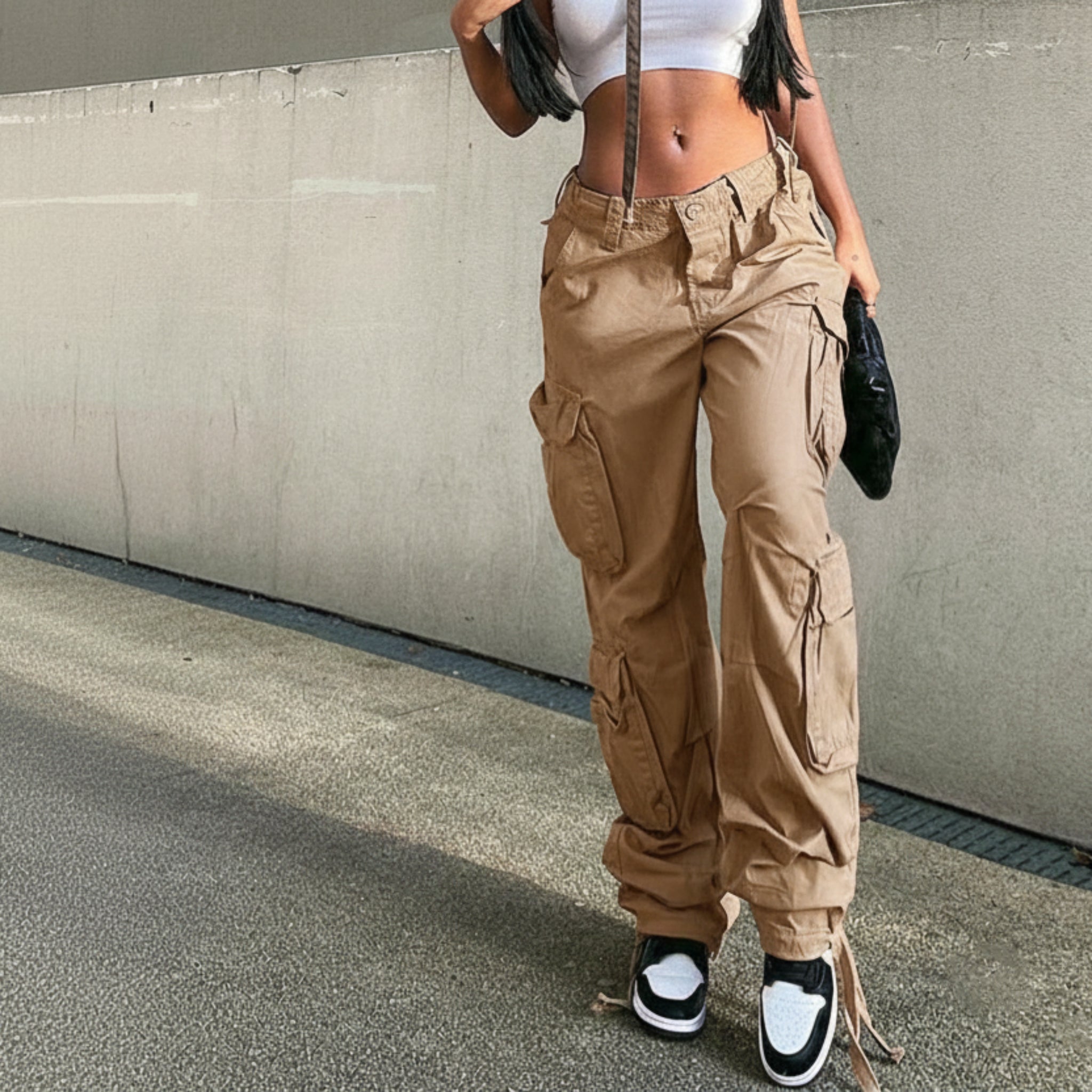 Multi-Pocket Low Rise Cargo Straight Pants