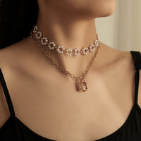 Vintage Lock Pendant Pearl Necklace