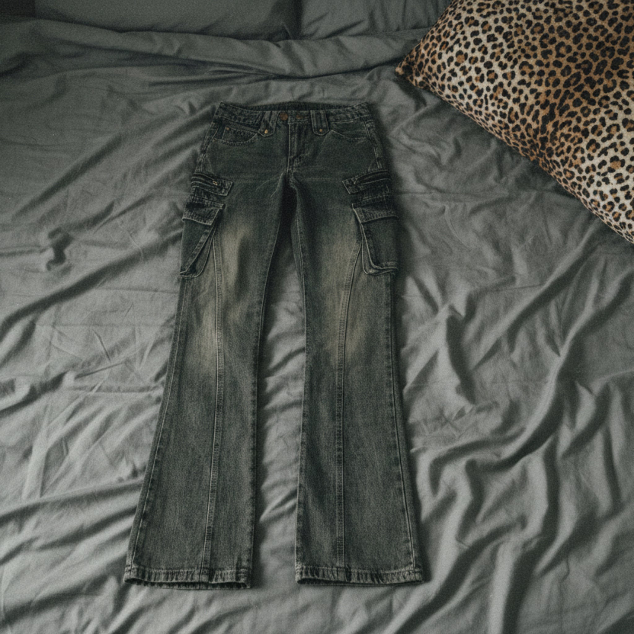 Micro-pull Cargo Jeans