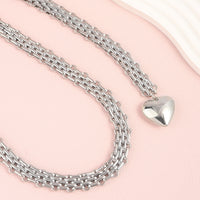 "Love Chain" Pendant Waist Belt